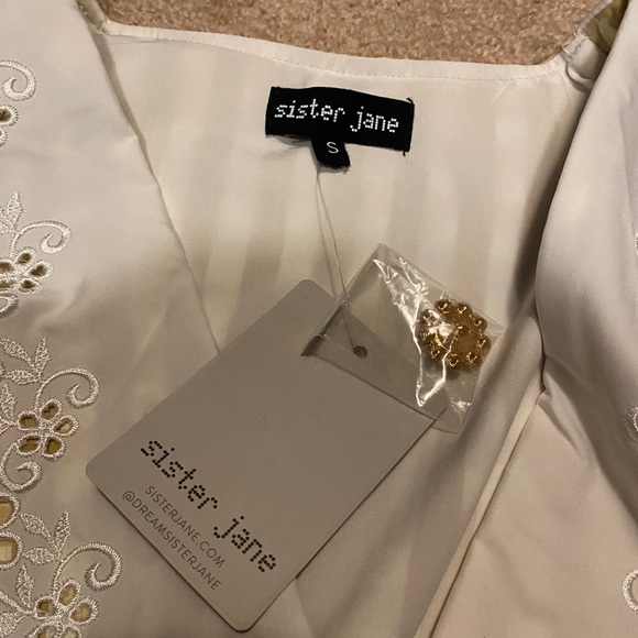 SOLD NWT Cottage Core dress - Picture 3 of 4